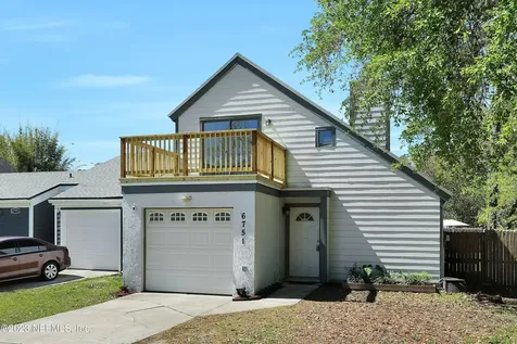 6751 Periwinkle Drive Jacksonville FL 32244