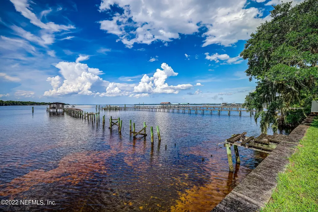 1460 River Lane Green Cove Springs FL 32043