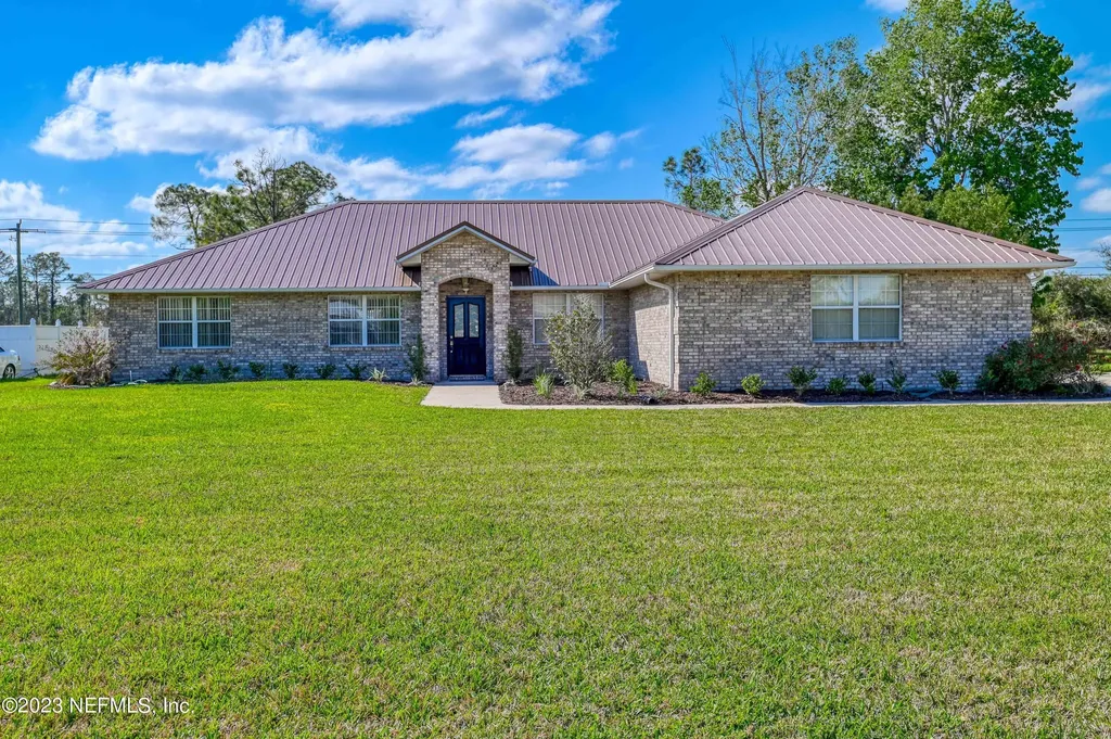 216 Crystal Cove Drive Palatka FL 32177