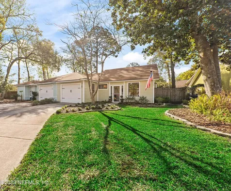 3147 Courtney Woods Court Jacksonville FL 32224