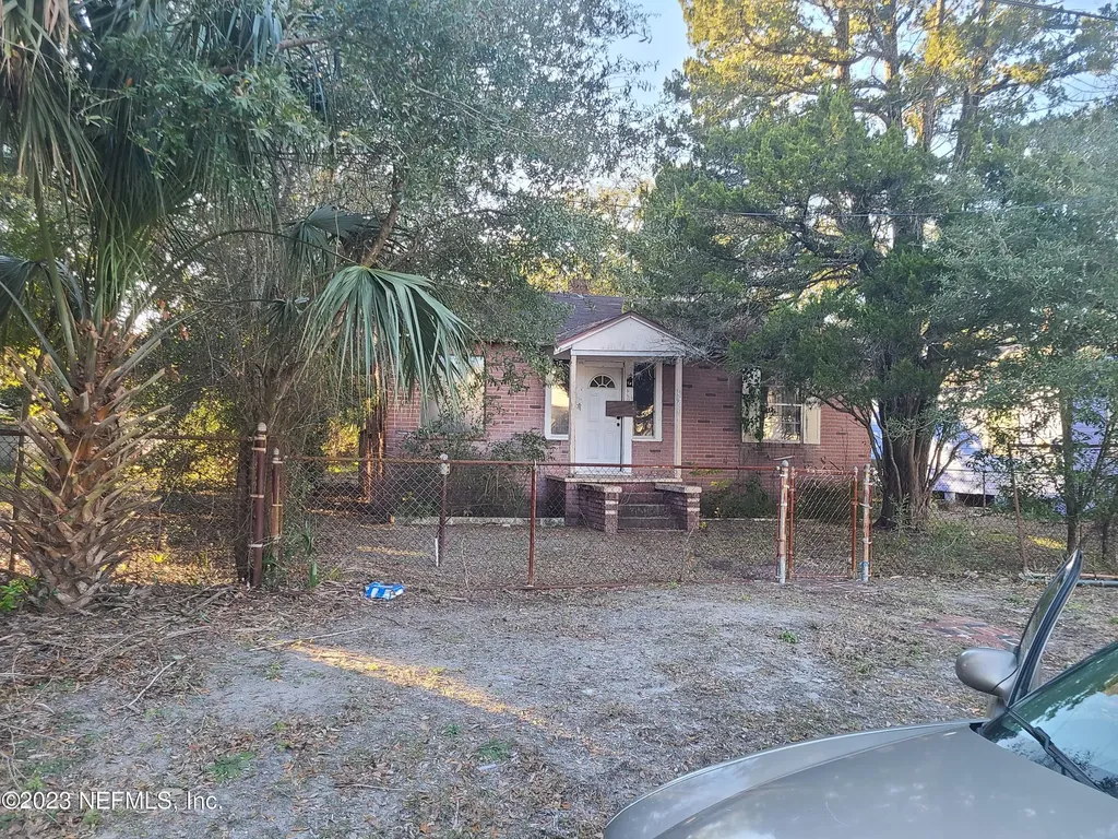 2068 Buckman Street Jacksonville FL 32206
