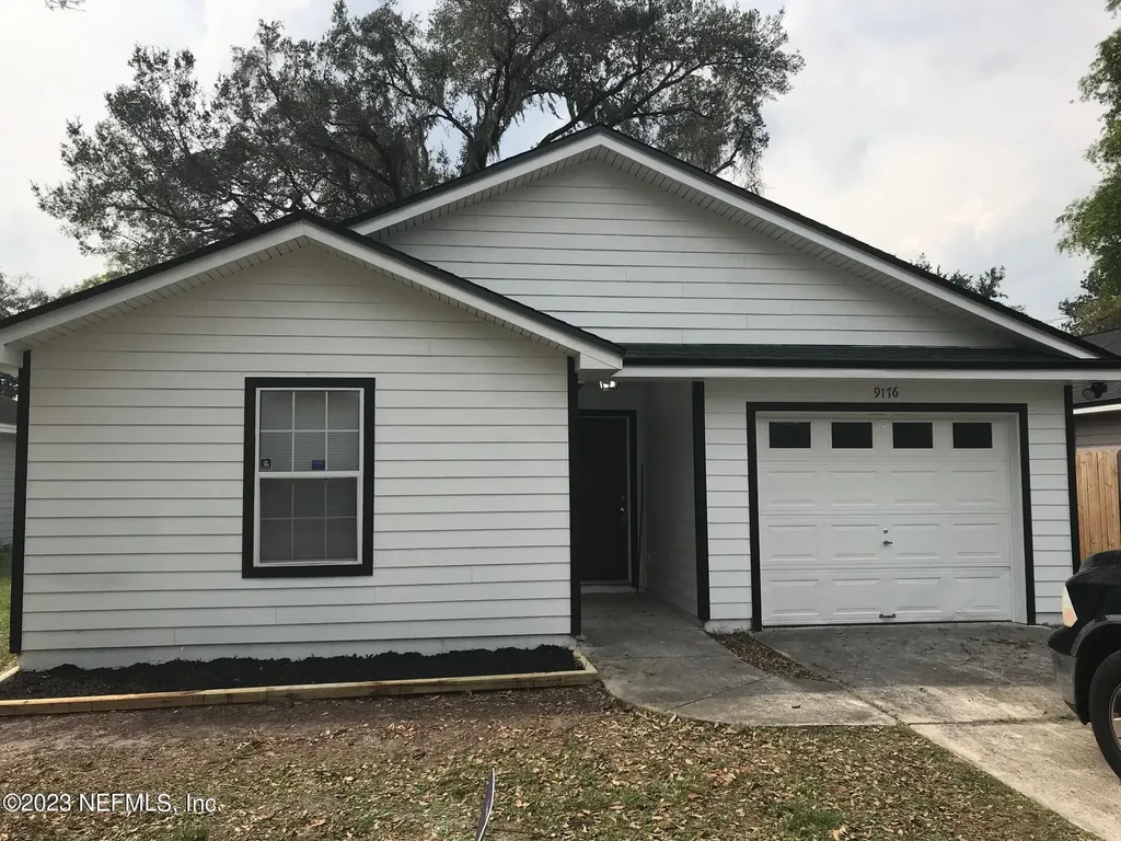 9176 Monroe Avenue Jacksonville FL 32208