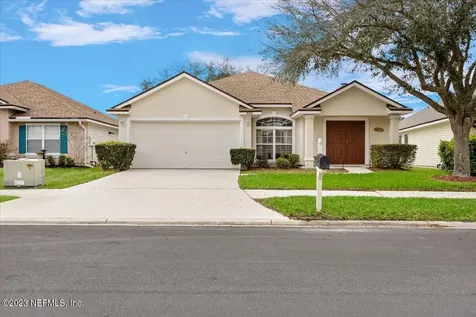 8422 Stelling Drive S Jacksonville FL 32244