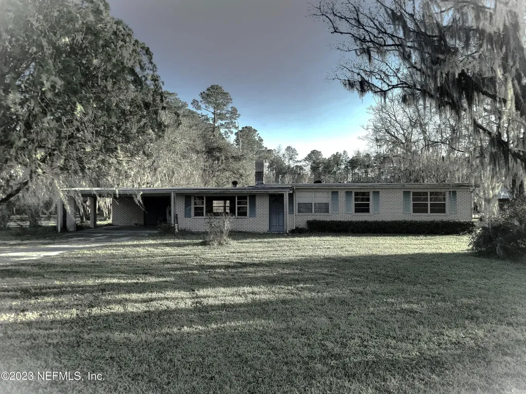 165 Palmetto Bluff Road Palatka FL 32177
