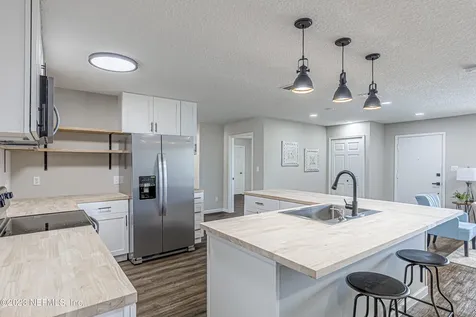 5643 Sabena Road Jacksonville FL 32207