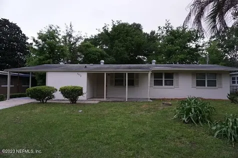 6872 Peter Pan Place Jacksonville FL 32210