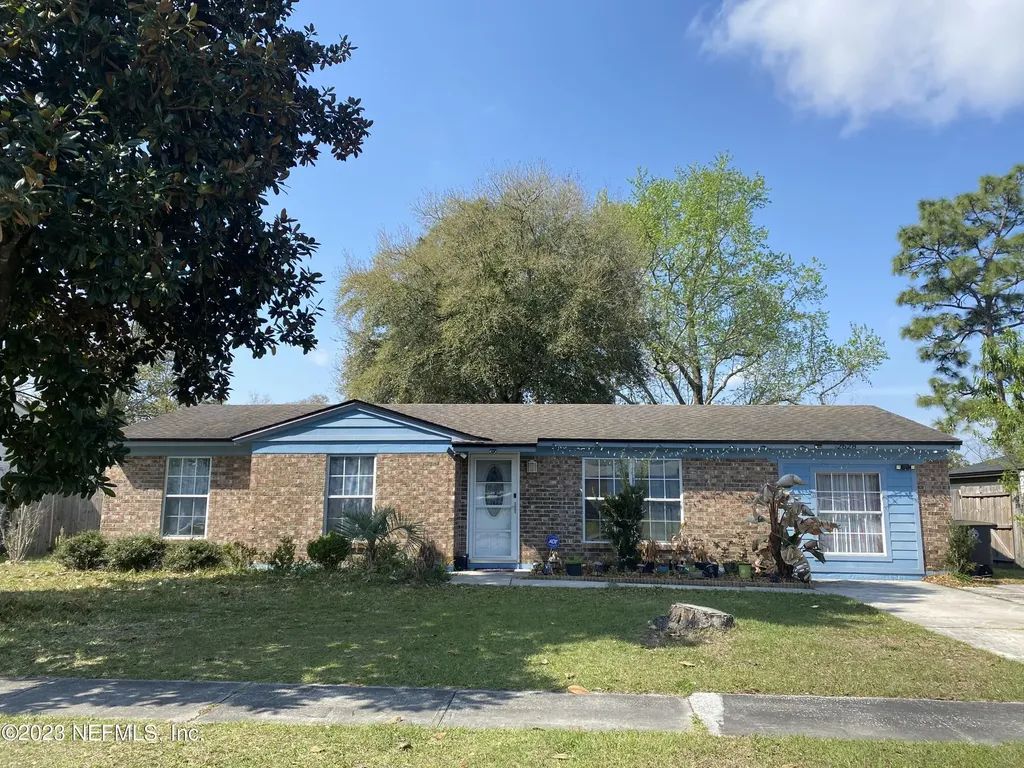 2628 Kenwood Drive W Jacksonville FL 32210