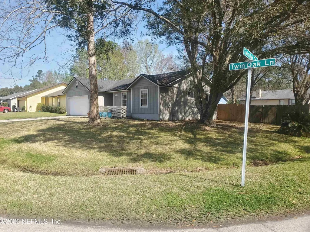 1627 Twin Oak Lane Middleburg FL 32068