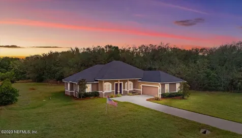 9195 Woodsman Cove Lane Jacksonville FL 32226
