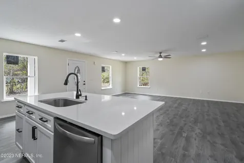 4340 Calvin Street Hastings FL 32145