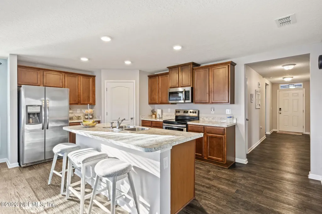 11607 White Sturgeon Court Jacksonville FL 32226