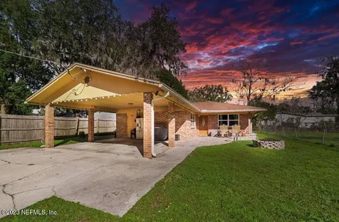 7015 Alton Avenue Jacksonville FL 32211