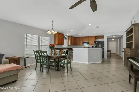 12109 Narrowleaf Court Jacksonville FL 32225