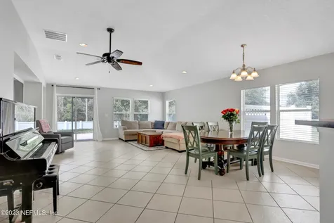 12109 Narrowleaf Court Jacksonville FL 32225