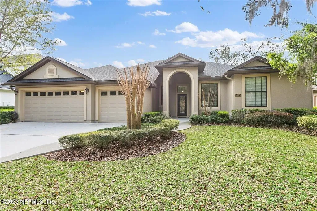 5005 Clayton Court St. Augustine FL 32092