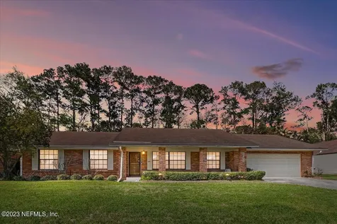 3258 Hidden Lake Drive W Jacksonville FL 32216
