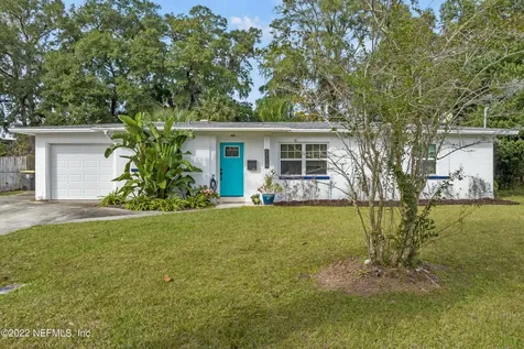5779 Cedar Forest Drive N Jacksonville FL 32210