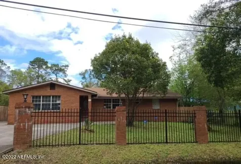 7819 Pipit Avenue Jacksonville FL 32219