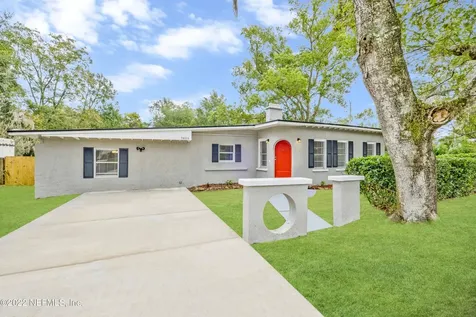 9805 Winston Street Jacksonville FL 32208