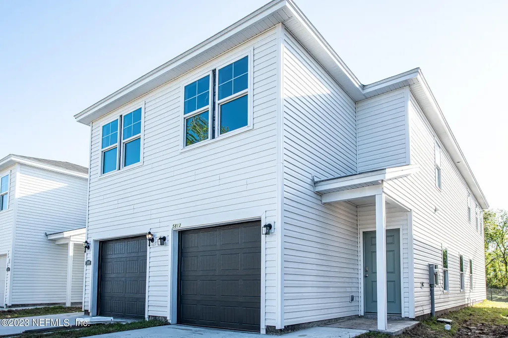 5809 Le Sabre Road Jacksonville FL 32244