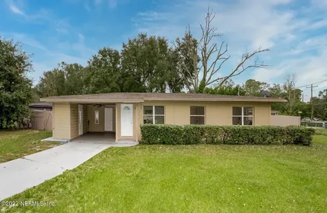 10404 Greenhaven Drive Jacksonville FL 32246