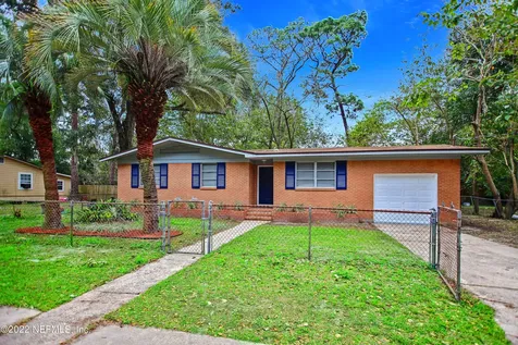 8306 Eaton Avenue Jacksonville FL 32211
