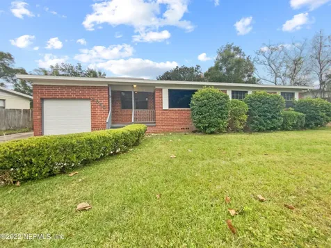 2043 Ronald Lane Jacksonville FL 32216