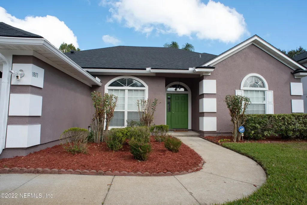 1817 Forest Creek Drive Jacksonville FL 32225