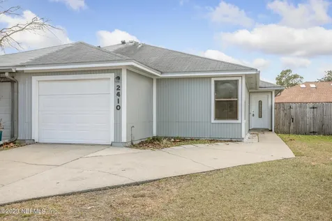 2410 Ironstone Drive E Jacksonville FL 32246