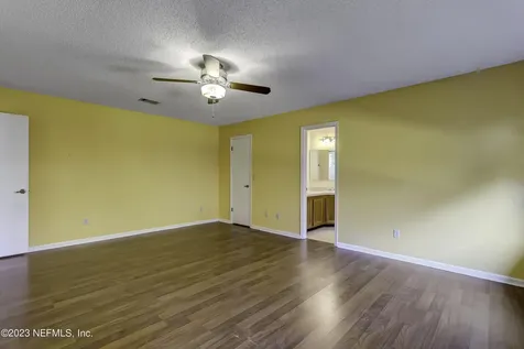 4413 Forest Haven Drive S Jacksonville FL 32257