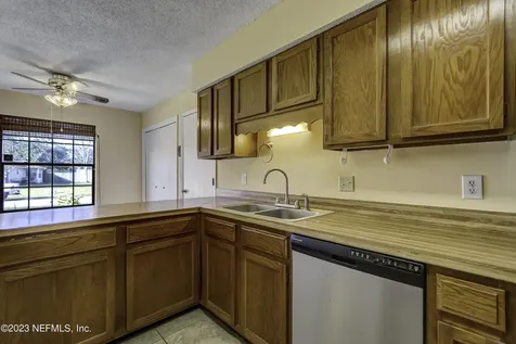4413 Forest Haven Drive S Jacksonville FL 32257