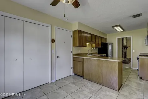 4413 Forest Haven Drive S Jacksonville FL 32257