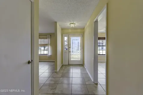 4413 Forest Haven Drive S Jacksonville FL 32257