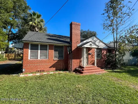 7613 N Pearl Street Jacksonville FL 32208