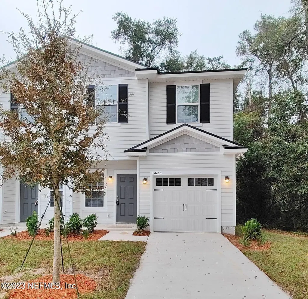 6635 Talking Tree Court Jacksonville FL 32205