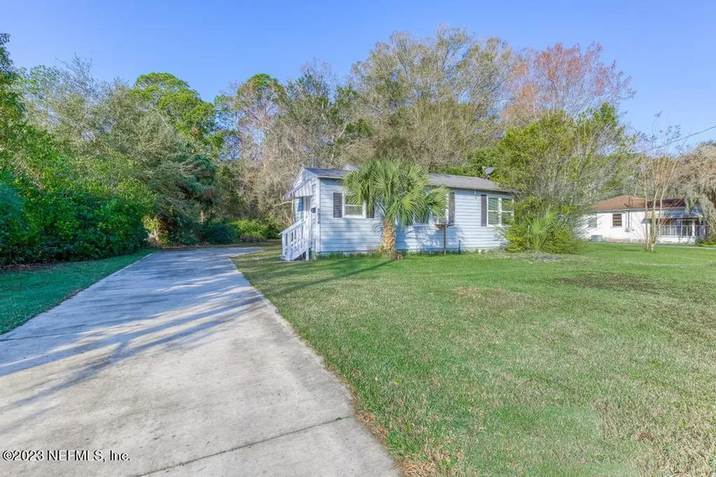 2924 Forest Boulevard Jacksonville FL 32246