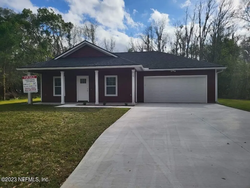 519 Dallas Street Hastings FL 32145