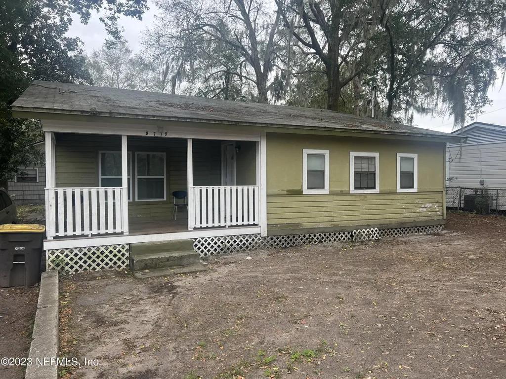 9715 Campus Avenue Jacksonville FL 32208