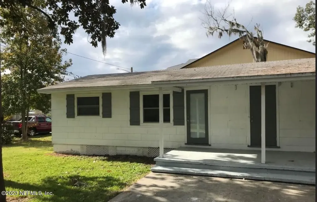 5437 Luella Street Jacksonville FL 32207