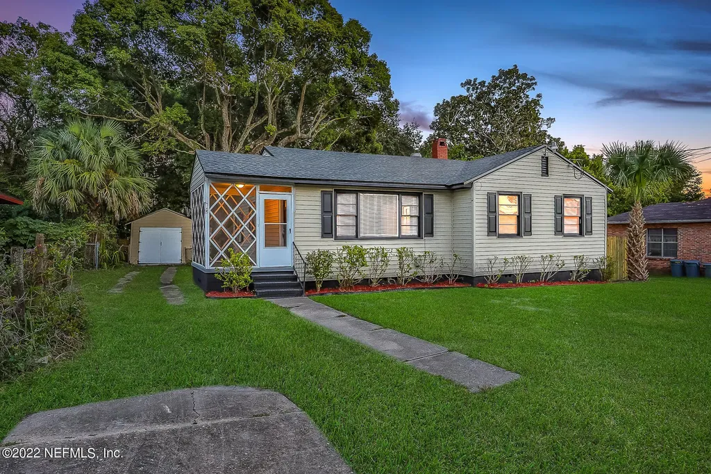 5515 Long Street Jacksonville FL 32208