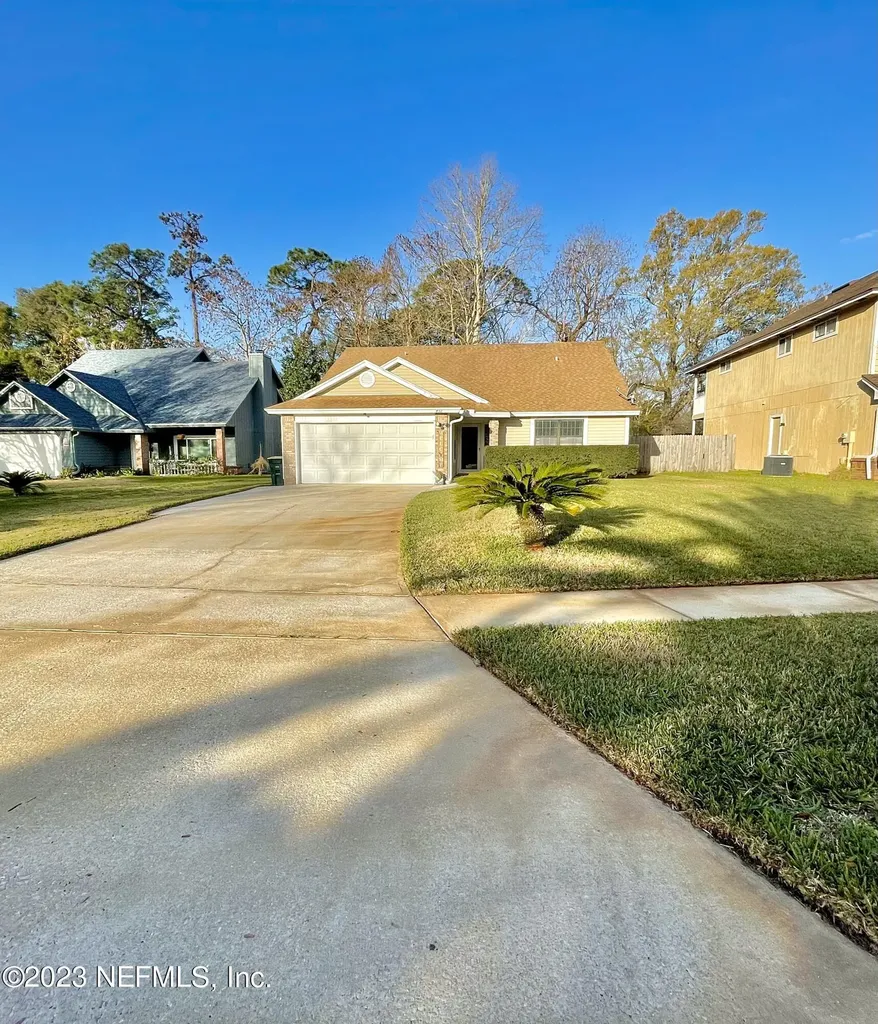 432 Cranes Landing Court Jacksonville FL 32216