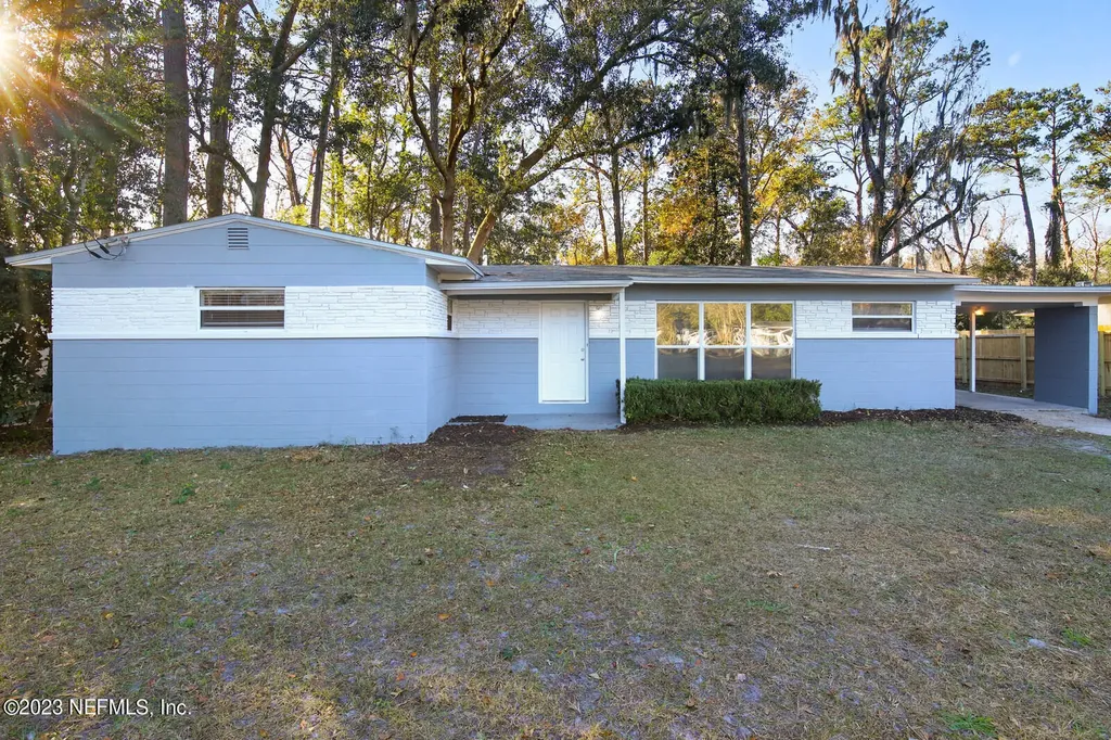 8711 Ricardo Lane Jacksonville FL 32216