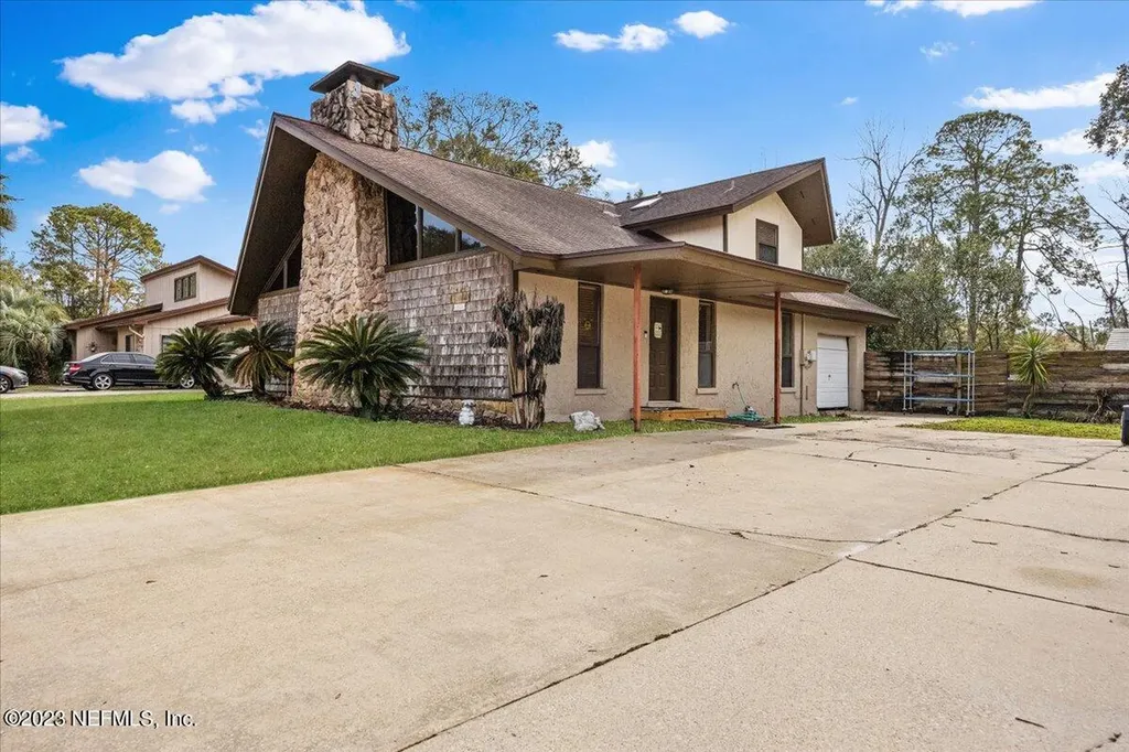 7024 Holiday Hill Court Jacksonville FL 32216