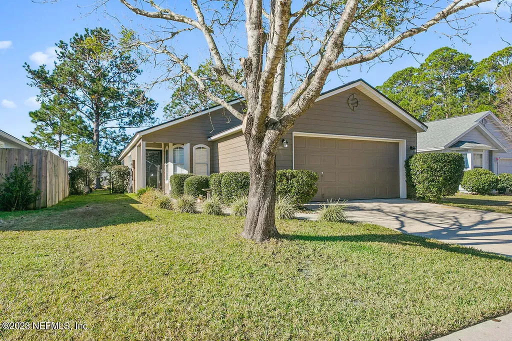 1900 Hunters Trace Circle Middleburg FL 32068