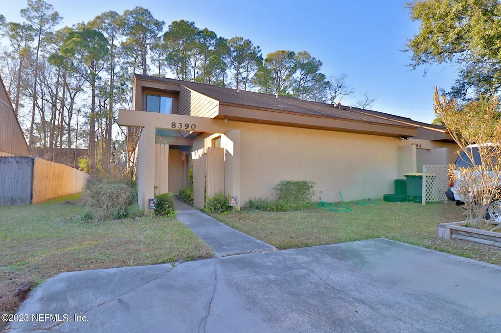 8390 Pineverde Lane Jacksonville FL 32244