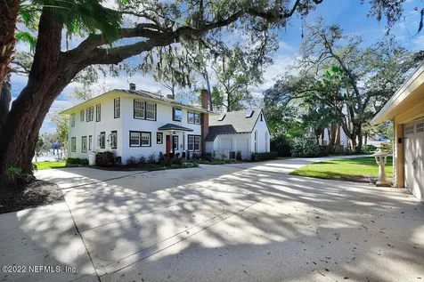 5950 Clifton Avenue Jacksonville FL 32211