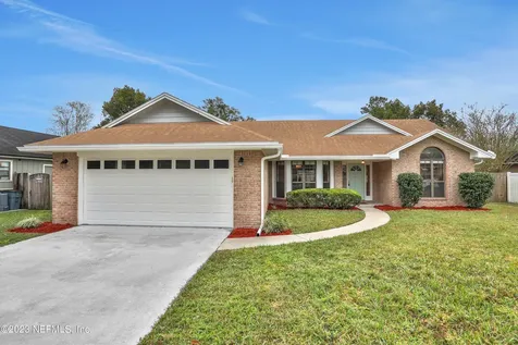 8483 Bandera Circle W Jacksonville FL 32244
