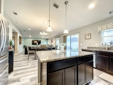 12247 Meadowcrest Lane Jacksonville FL 32246