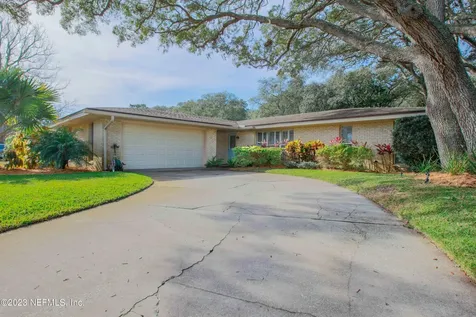 1324 Neptune Grove Drive W Neptune Beach FL 32266