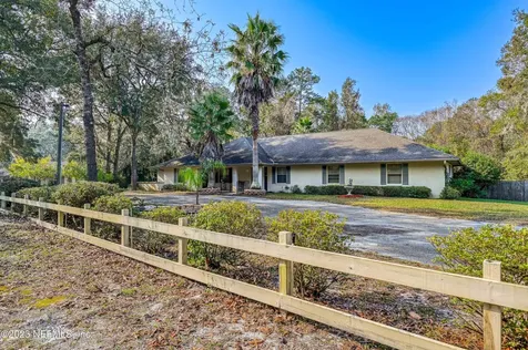 109 Carlos Court Palatka FL 32177